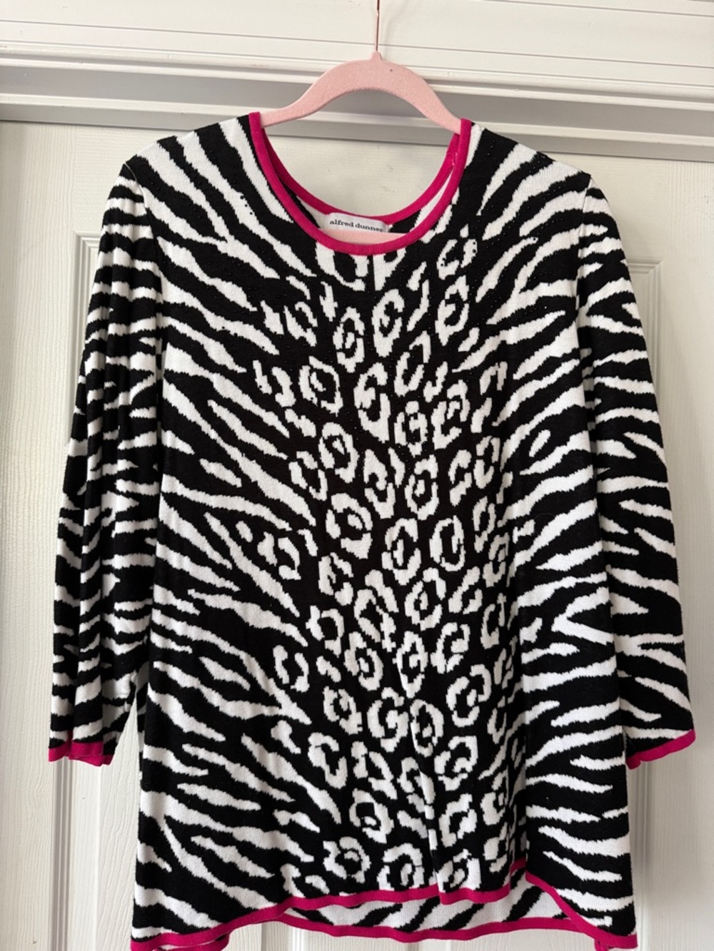 Alfred Dunner Black and White Zebra Print Tunic with Hot Pink Trim